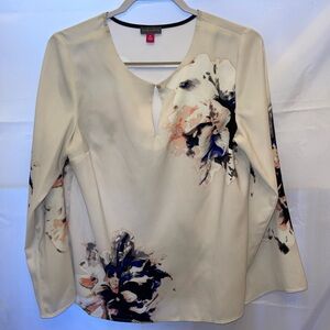 Vince Camuto Abstract Floral Blouse | Medium